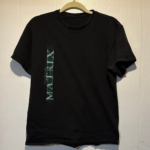 Gildan Other - Vintage Matrix Tshirt size‎ s 1990s